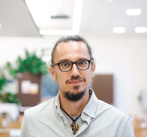 Mag. Rene Hackstock